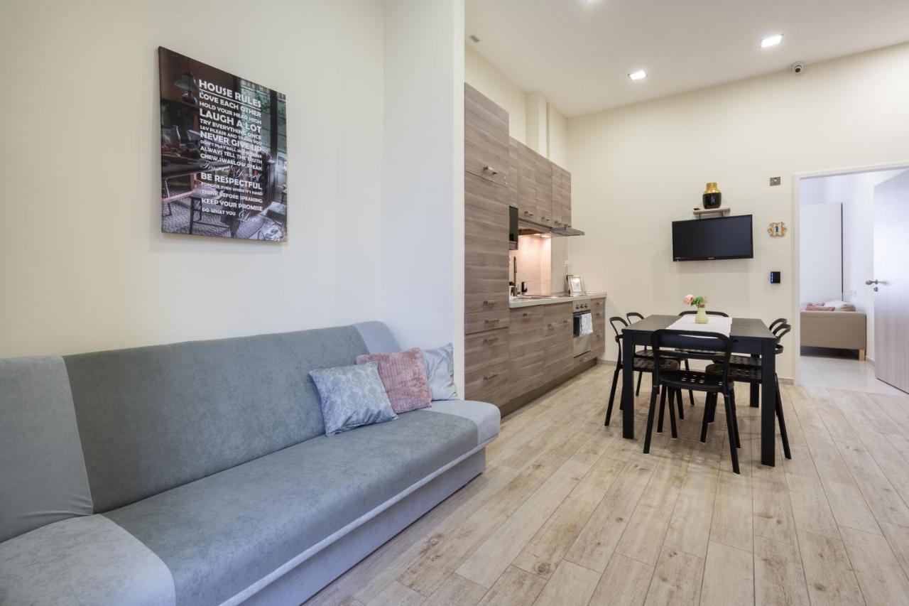 Basilika Monnalisa Luxury 3 Bedrooms Apartment With Amazing View Need Reservation X Free Parking บูดาเปสต์ ภายนอก รูปภาพ