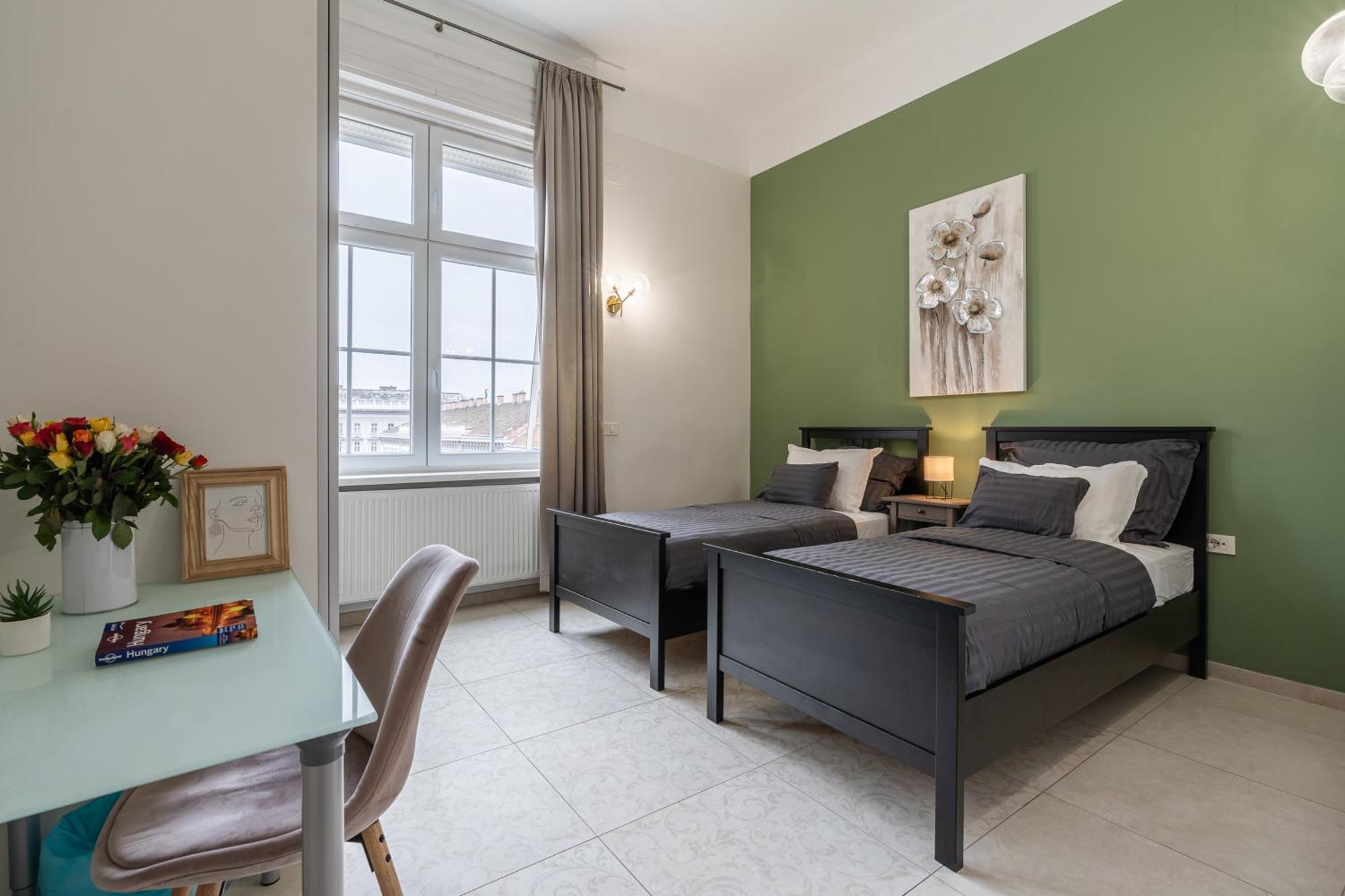 Basilika Monnalisa Luxury 3 Bedrooms Apartment With Amazing View Need Reservation X Free Parking บูดาเปสต์ ภายนอก รูปภาพ